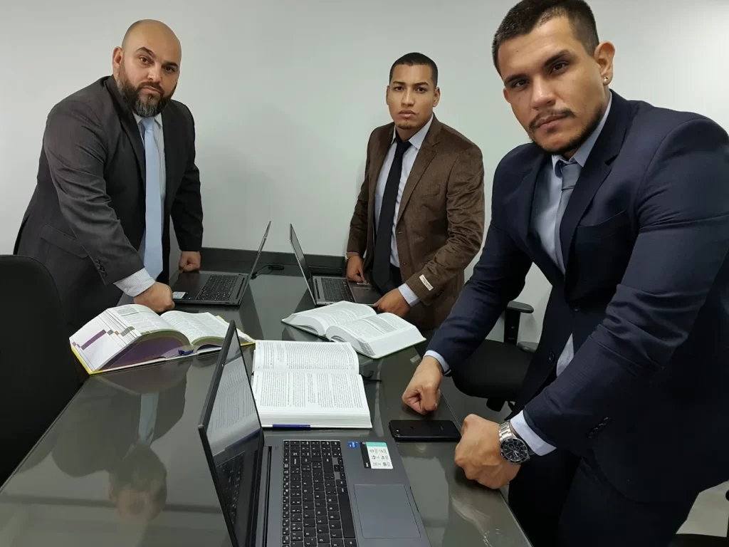 Equipe do nosso Escritório.